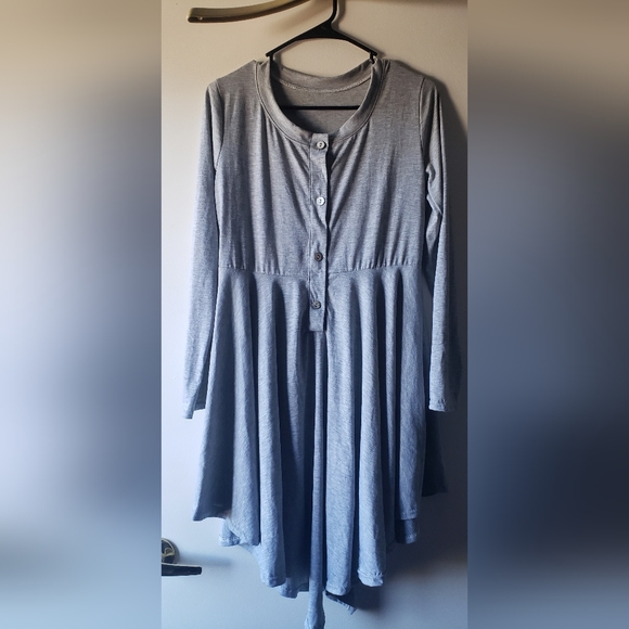 DRESS - Picture 1 of 2